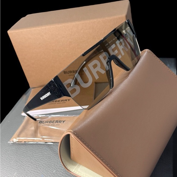 NEW Burberry Logo sunglasses Authentic with box - Unisex - Picture 4 of 12